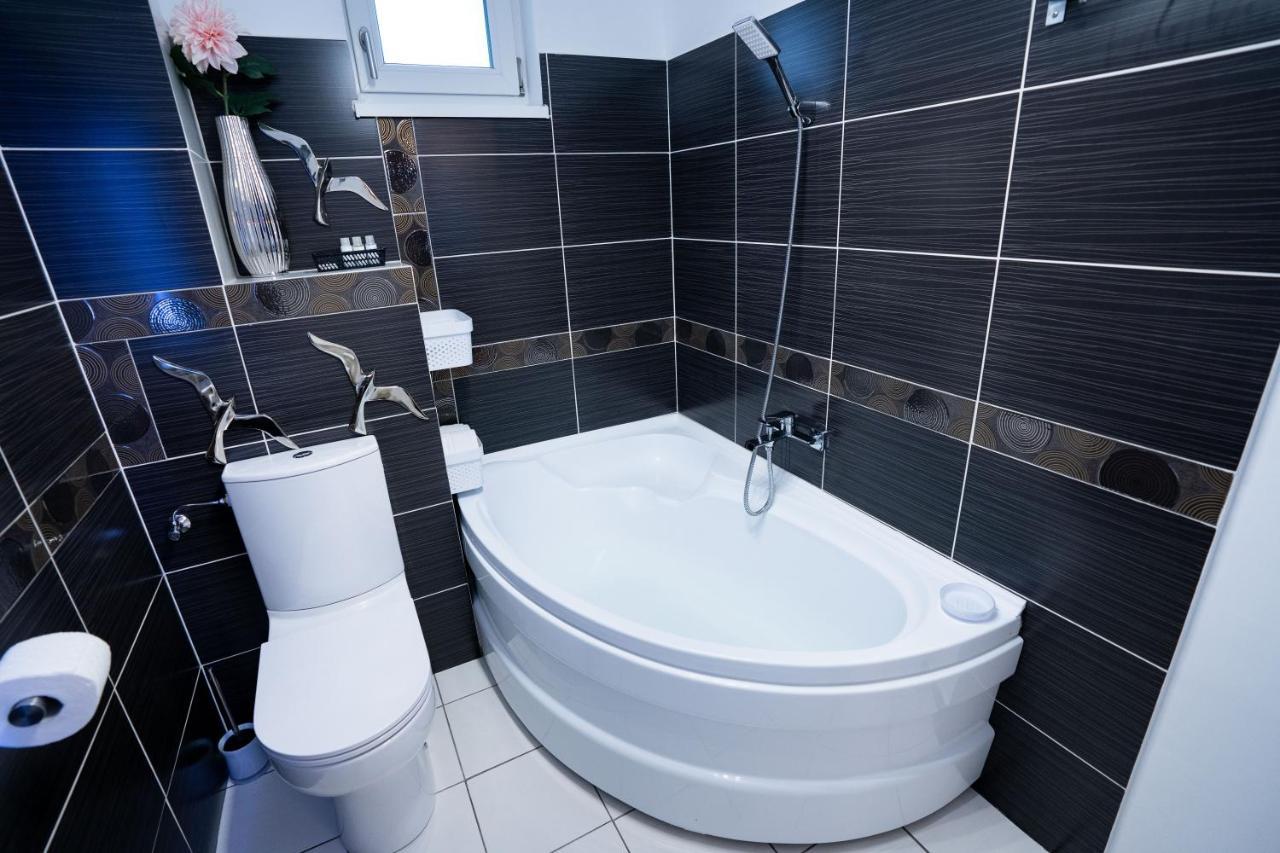 Appartamento Rcity Apartament 4 *